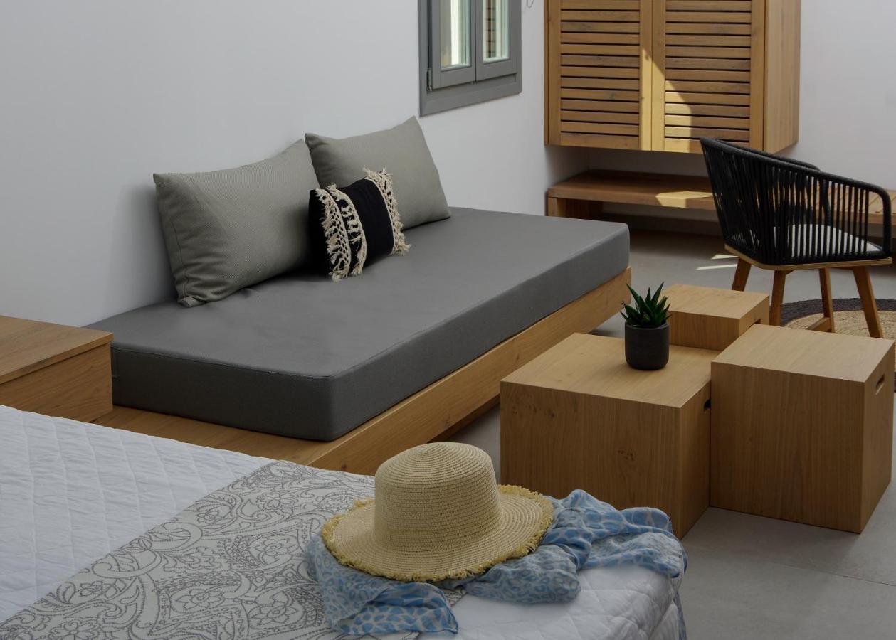 Oro Suites Kini Esterno foto