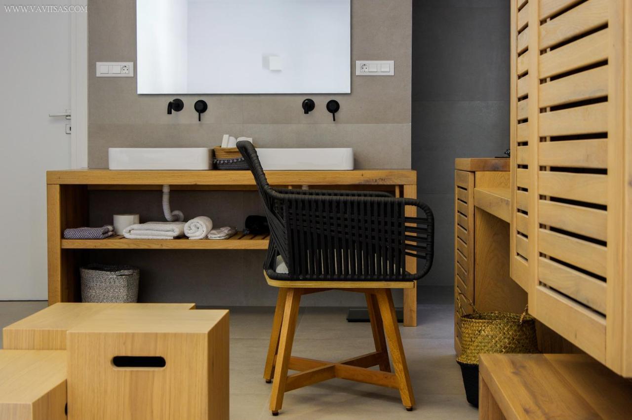 Oro Suites Kini Esterno foto