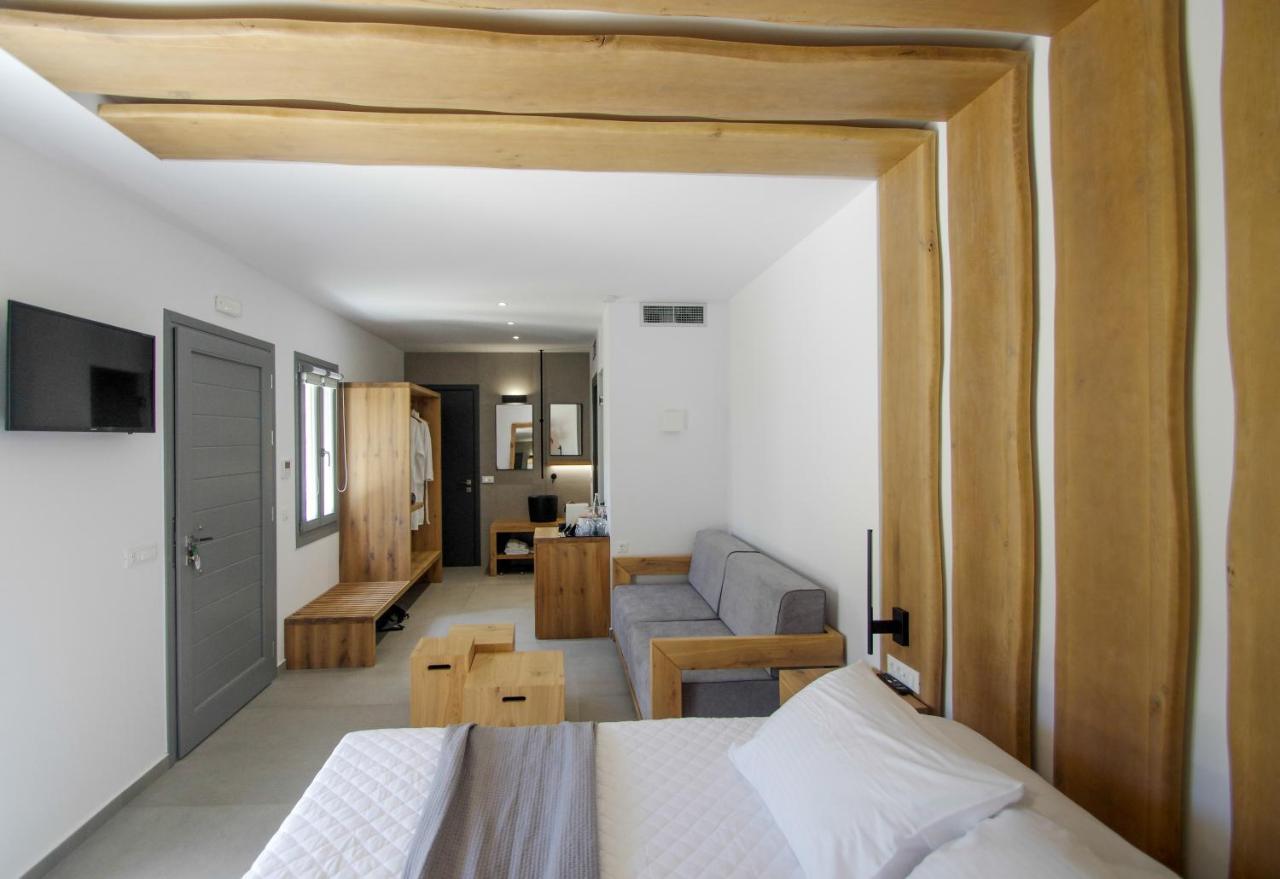Oro Suites Kini Esterno foto