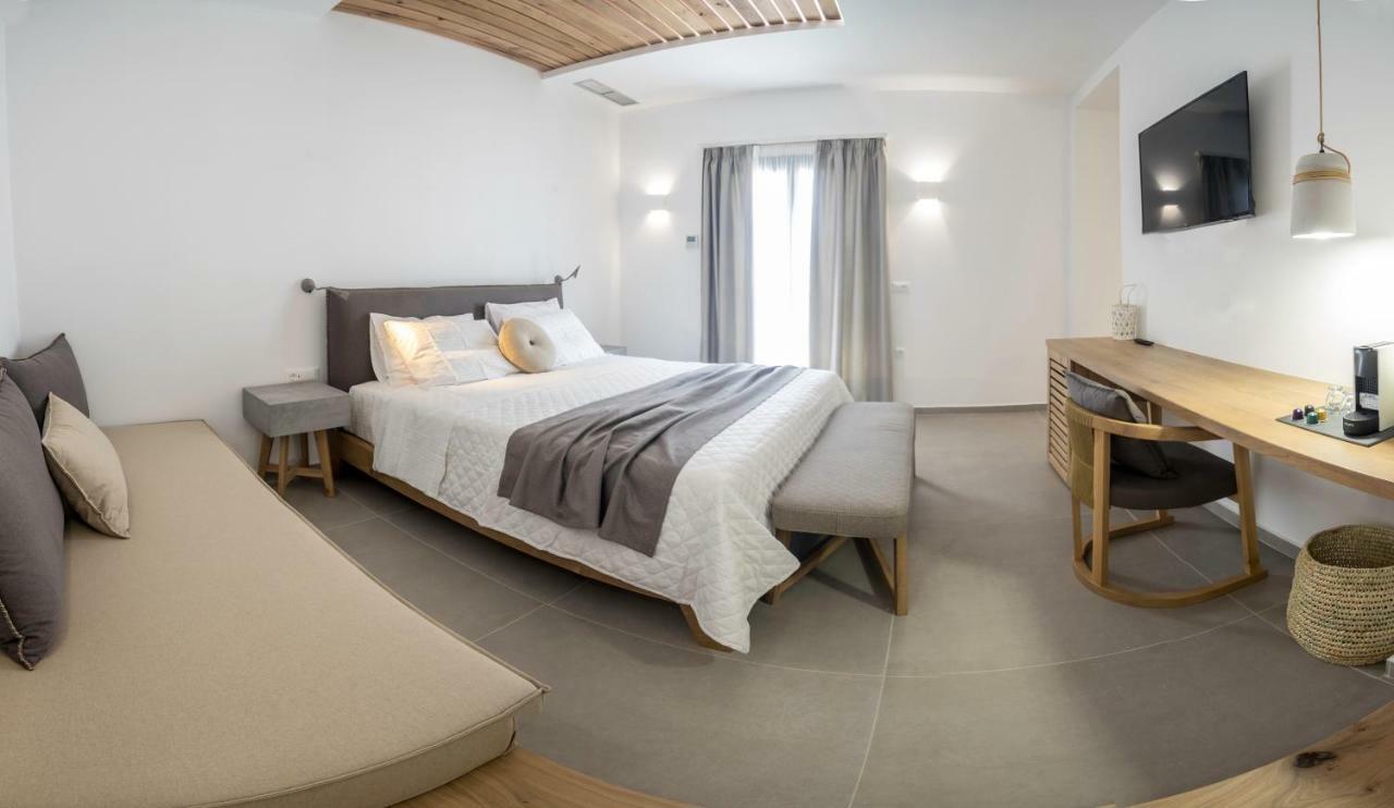 Oro Suites Kini Esterno foto
