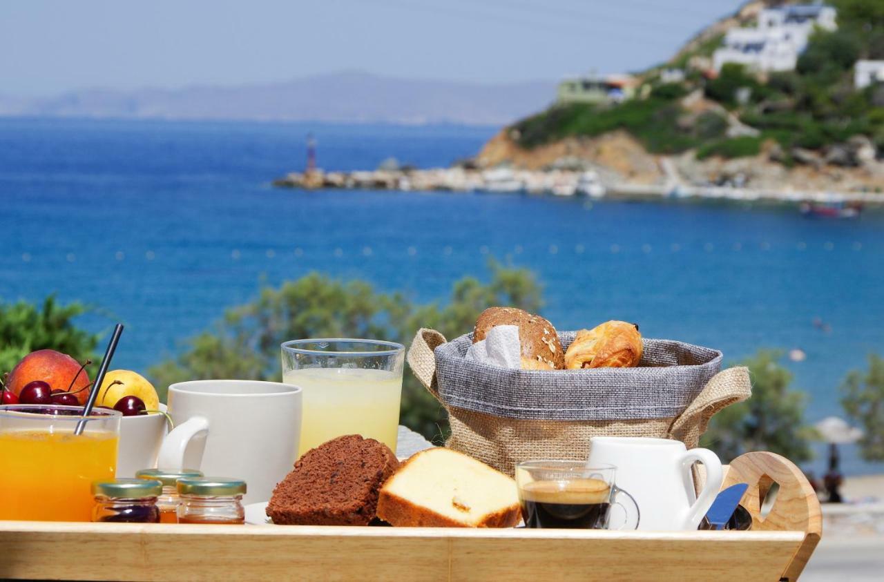 Oro Suites Kini Esterno foto