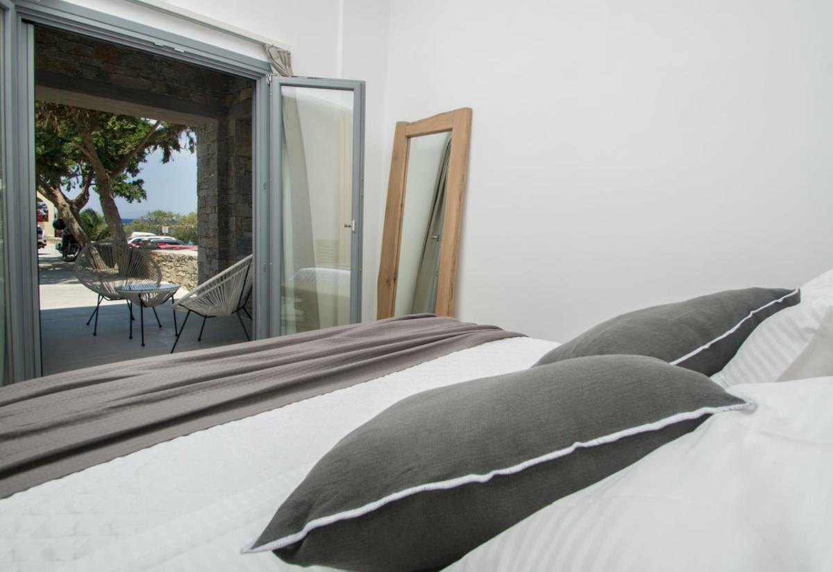 Oro Suites Kini Esterno foto